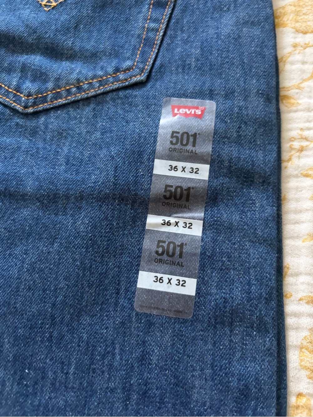 Levi's 501 Straight Men's Jeans - Dark Blue Denim - Picture 2 of 11